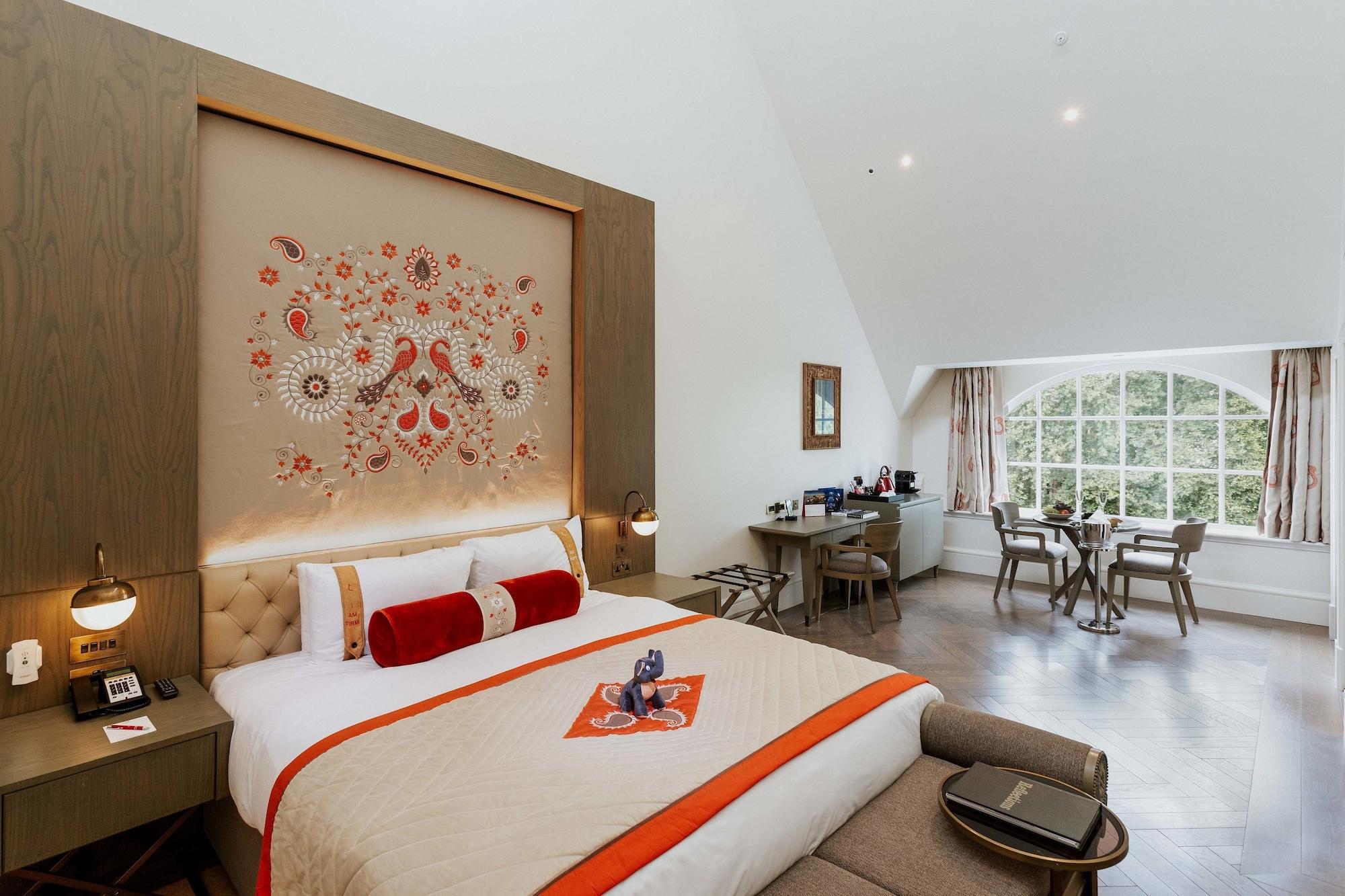 The Lalit London Hotel Cameră foto A room at the Taj Bengal