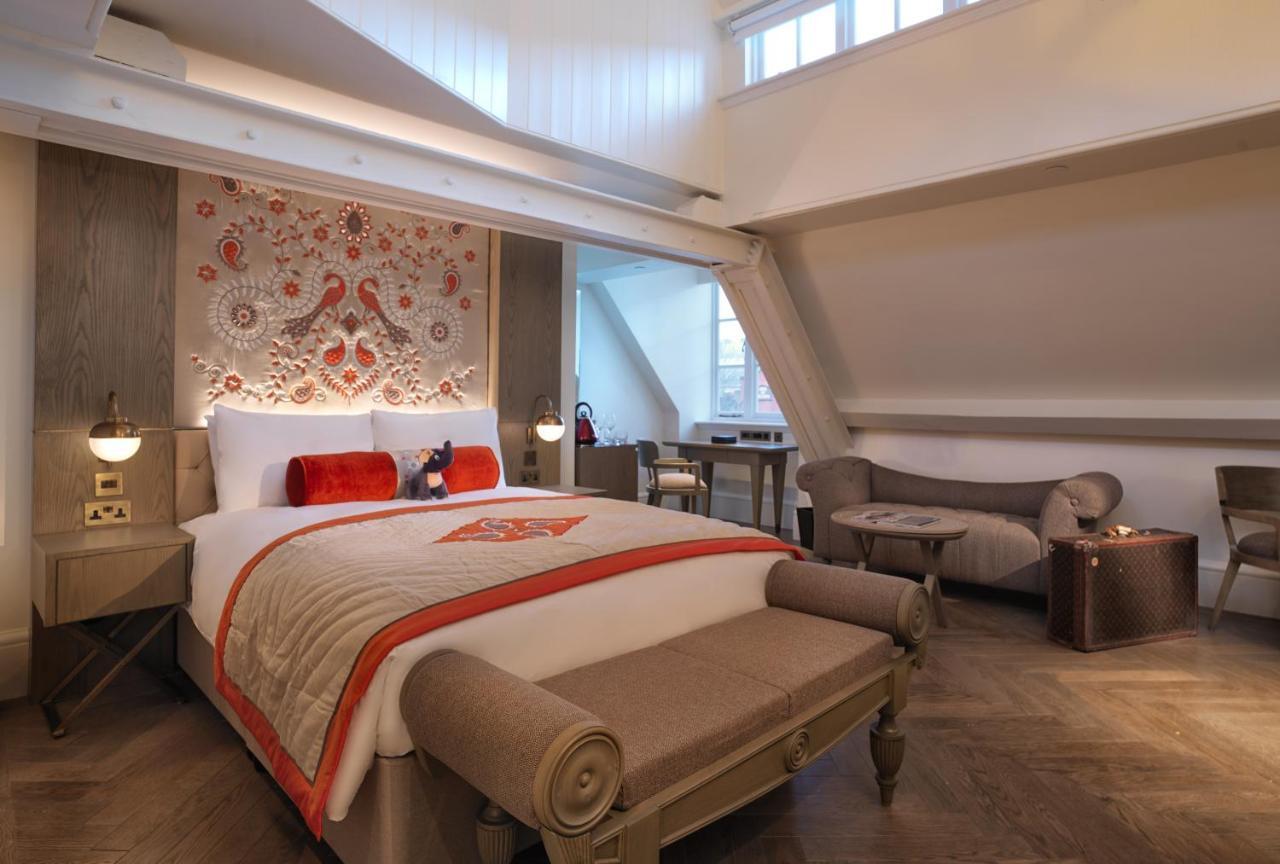 The Lalit London Hotel Cameră foto A suite at the Mandarin Oriental London
